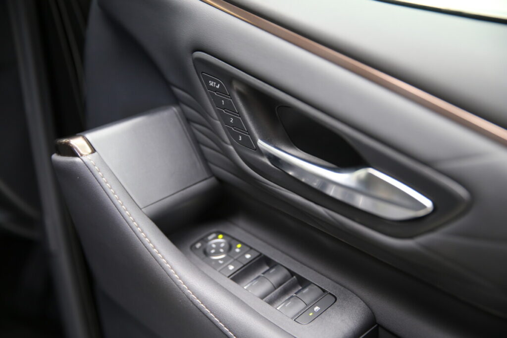 2023 Vellfire 2.5L Hybrid Z Premier