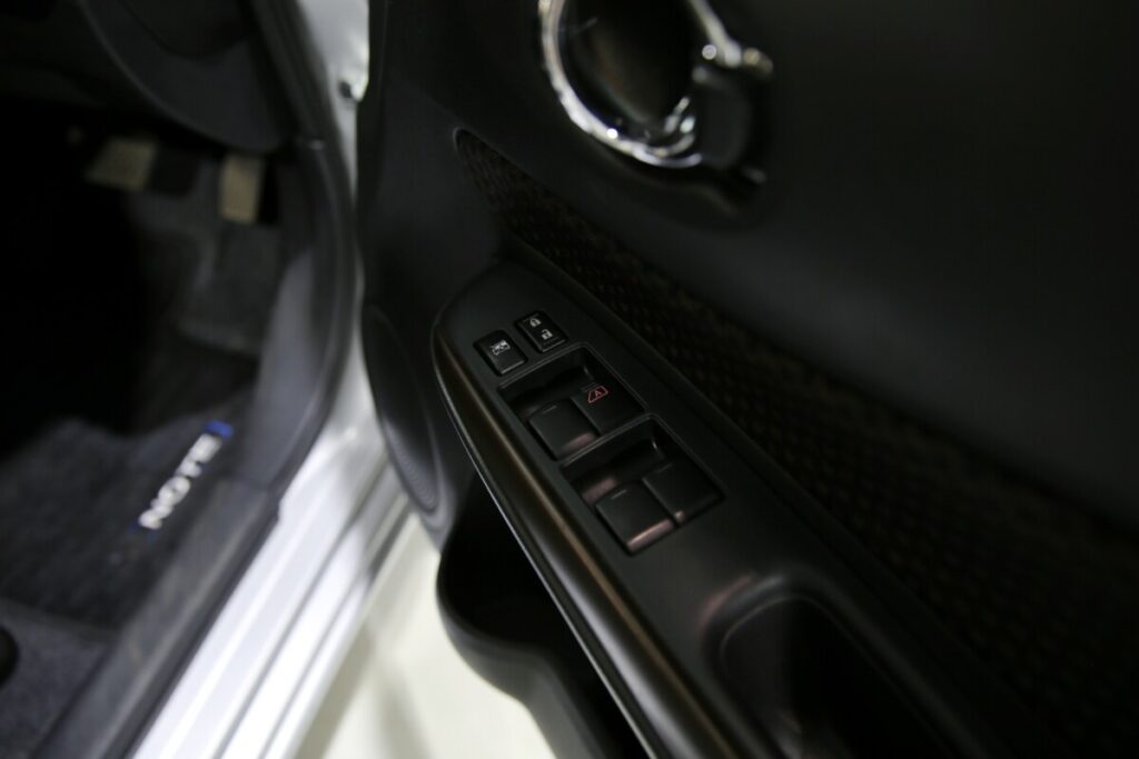 2017 Nissan Note E-Power Medalist