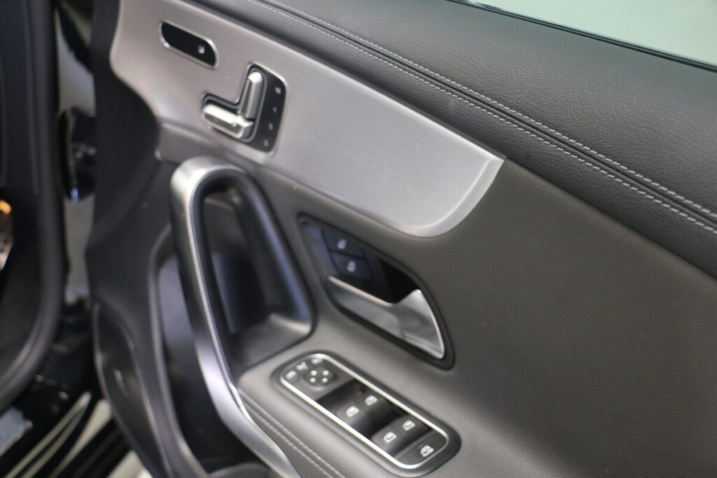 2021 Mercedes-Benz A35 AMG