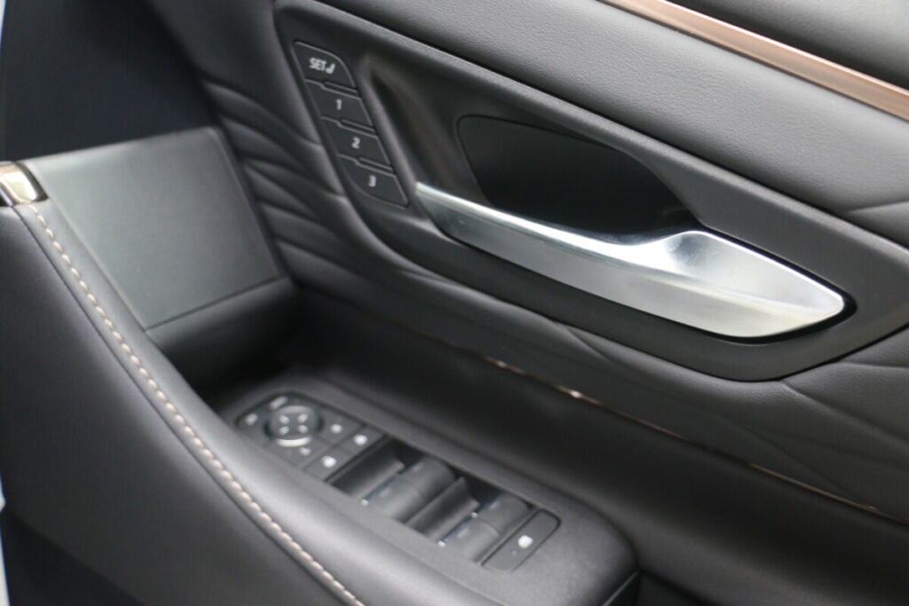 2023 Toyota Alphard 2.5L Z Premier AWD