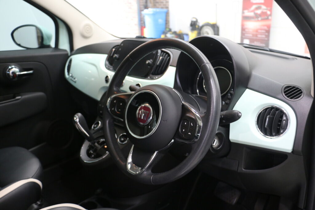 2019 Fiat 500 lounge