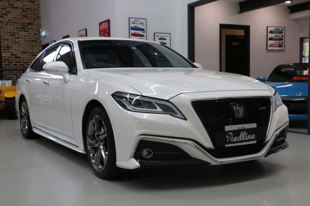 2018 Toyota Crown RS Advance Hybrid