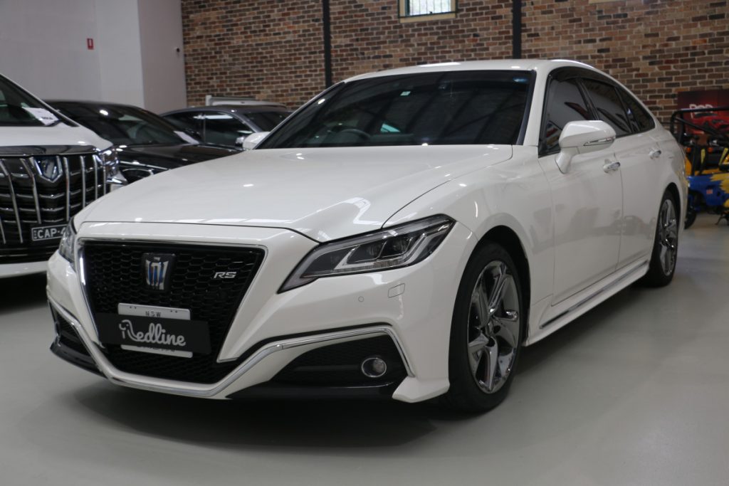 2018 Toyota Crown RS Advance Hybrid