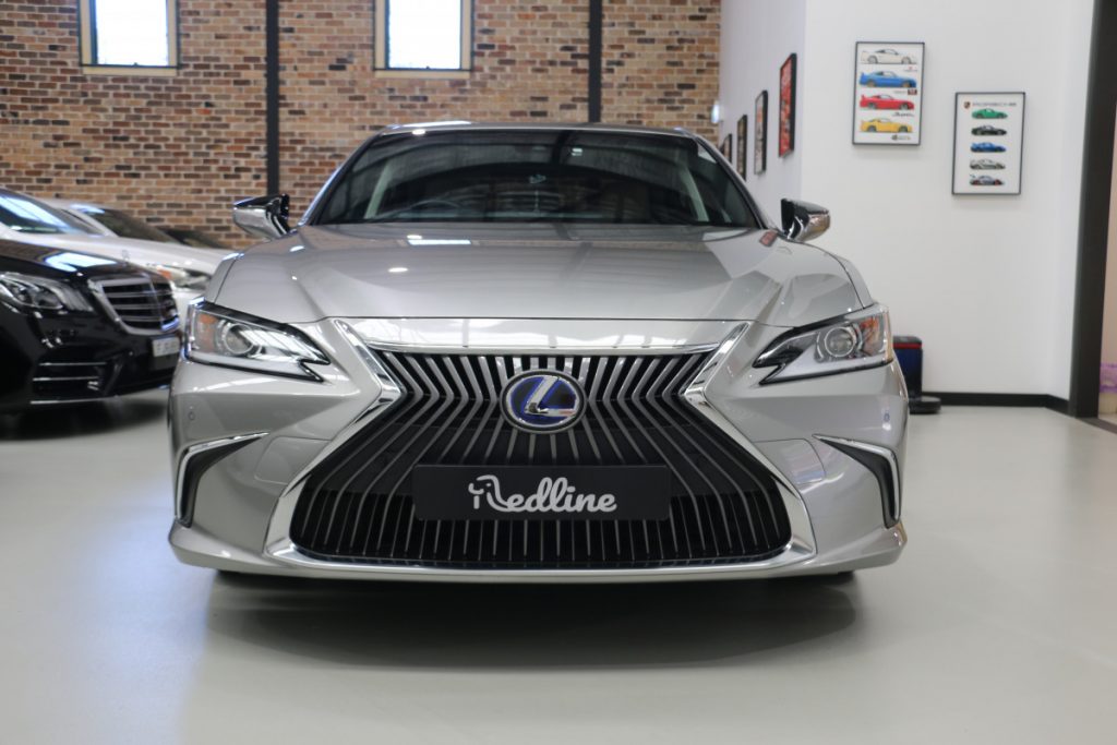 2019 Lexus ES300h Luxury