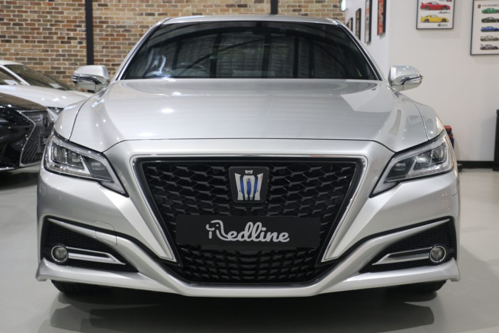 2018 Toyota Crown G Executive V6 Hybrid