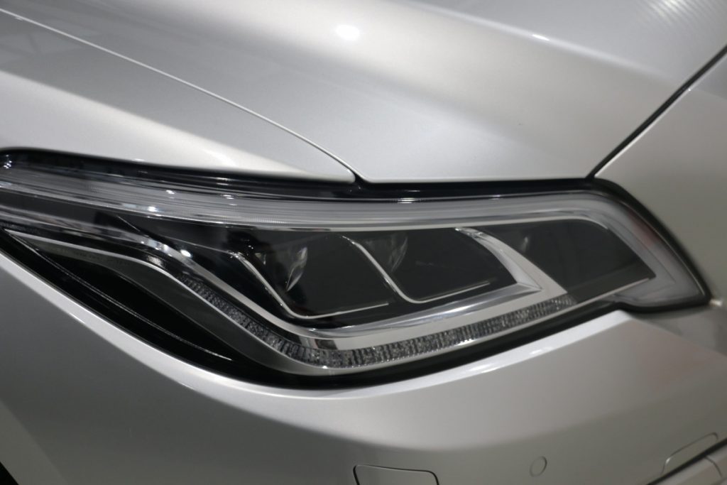 2018 Toyota Crown G Executive V6 Hybrid