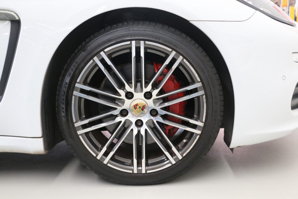 2016 Porsche Panamera