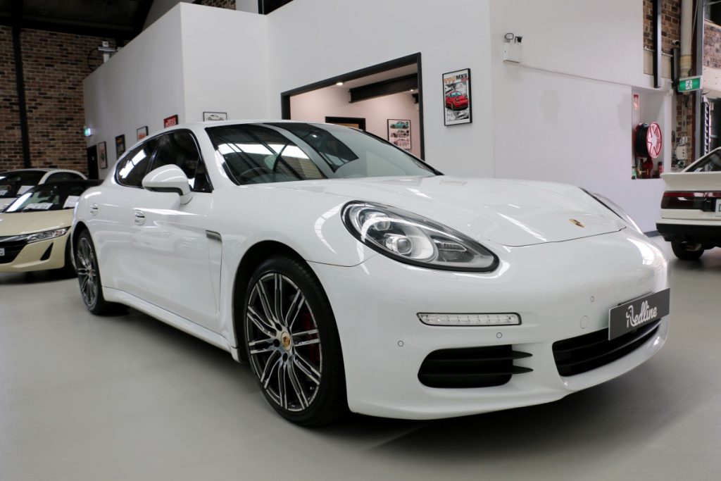 2016 Porsche Panamera