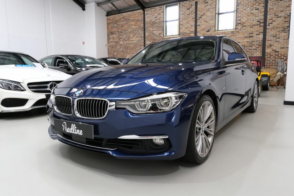 2017 BMW 330i Luxury Line