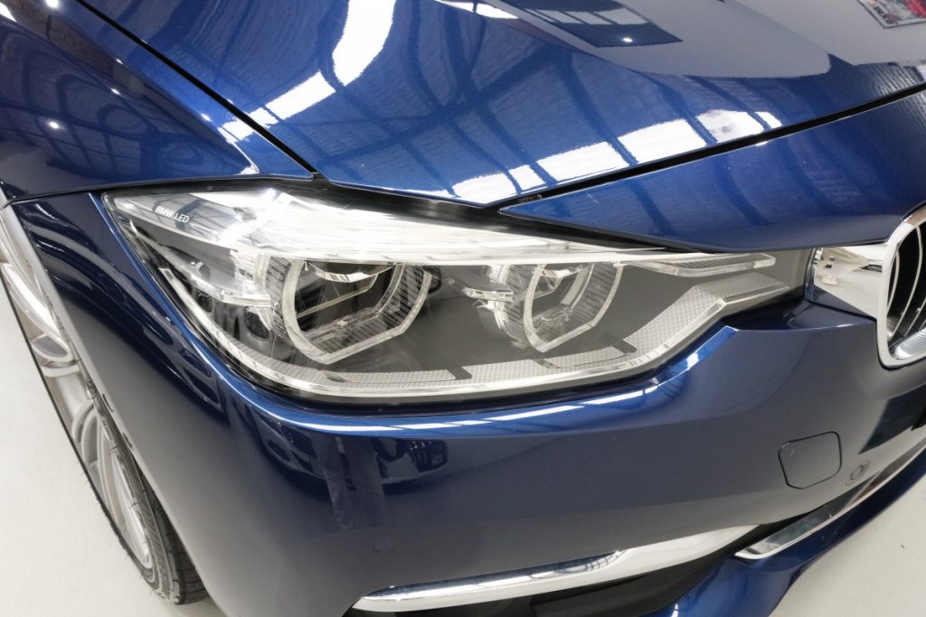 2017 BMW 330i Luxury Line