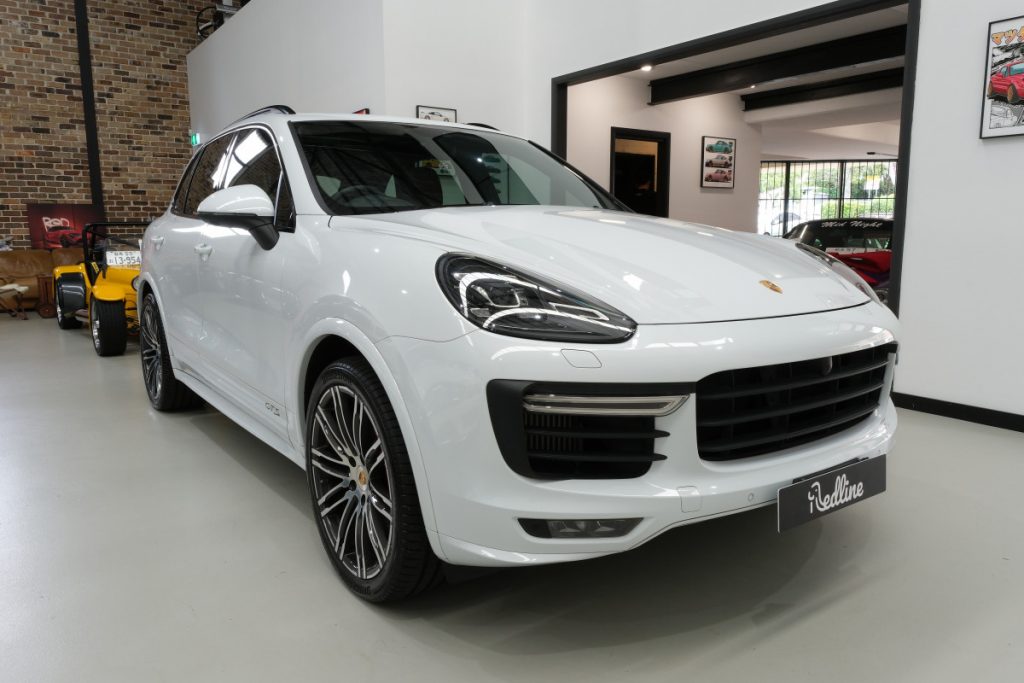 2016 Porsche Cayenne GTS