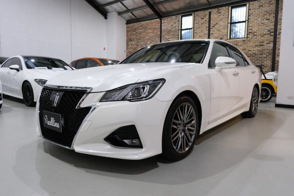 2016 Toyota Crown Athlete S