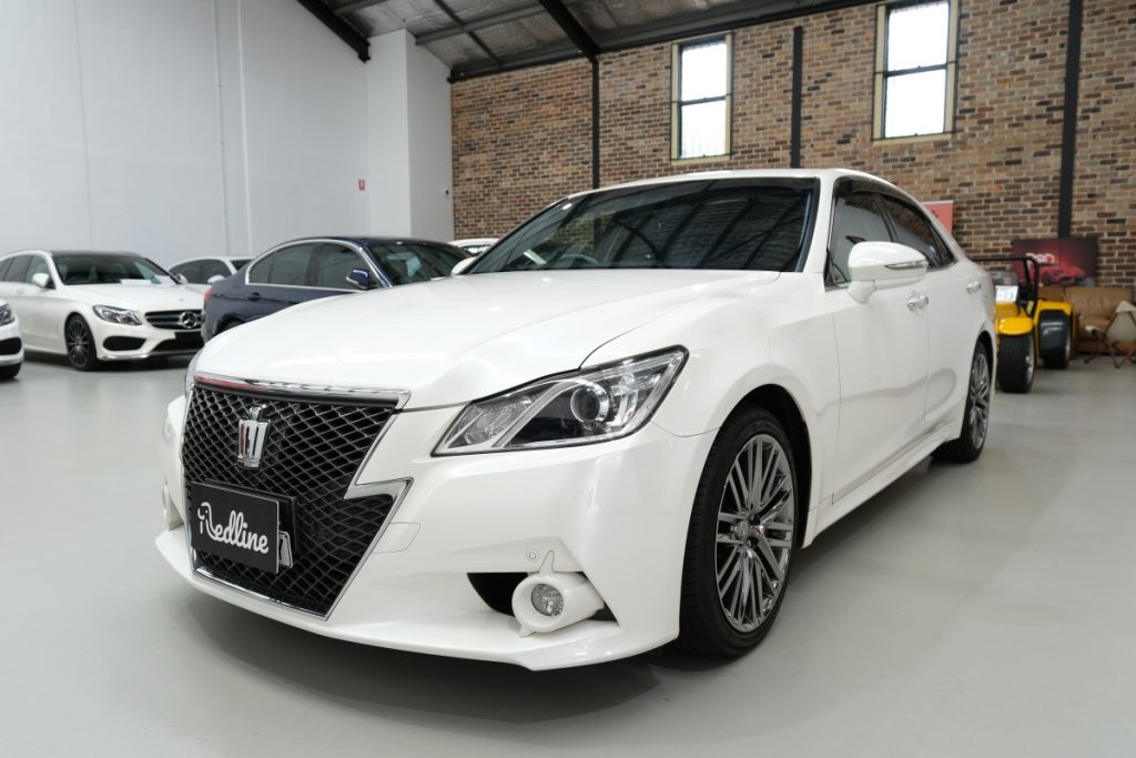 2013 Toyota Crown Athlete S