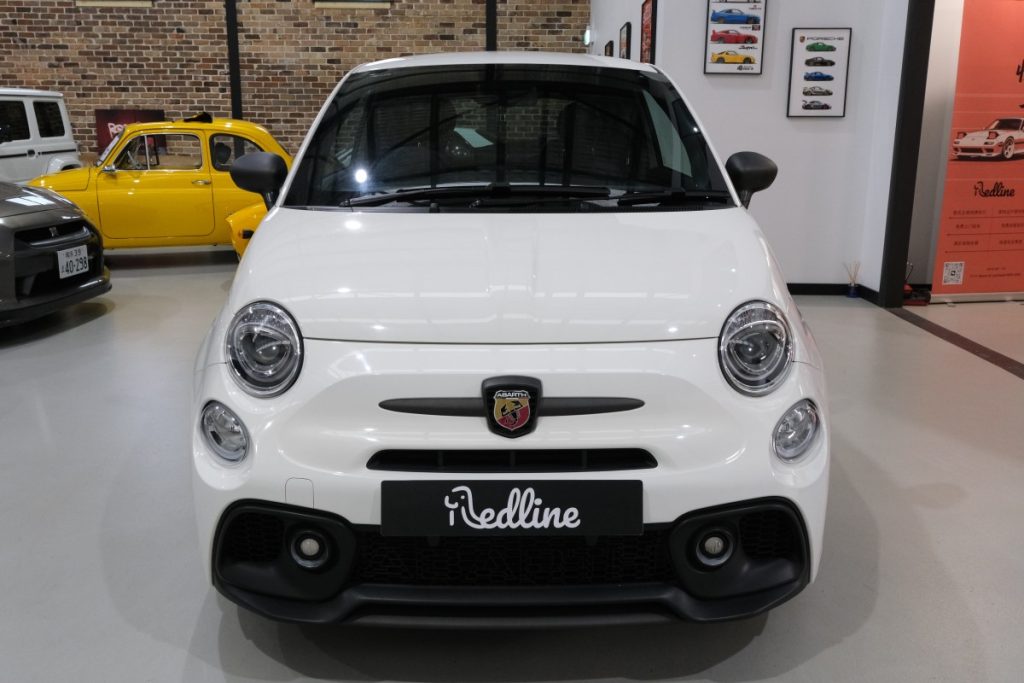 2023 Abarth 695 Competizione