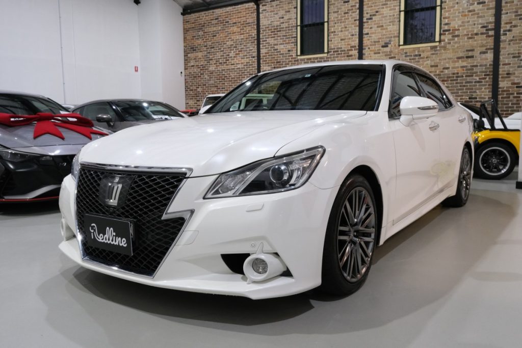 2014 Toyota Crown Athlete G